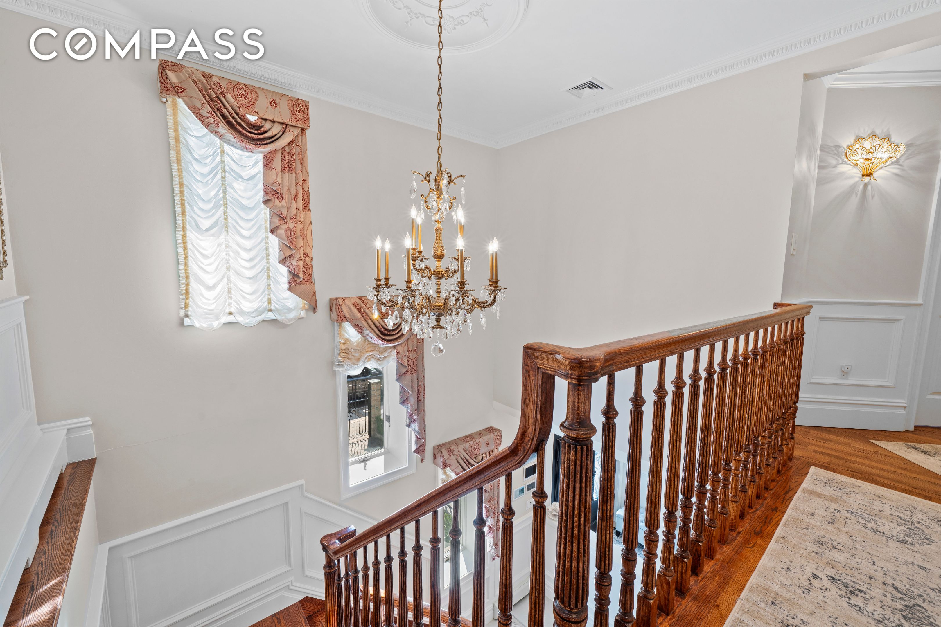 2253 E 64th Street
