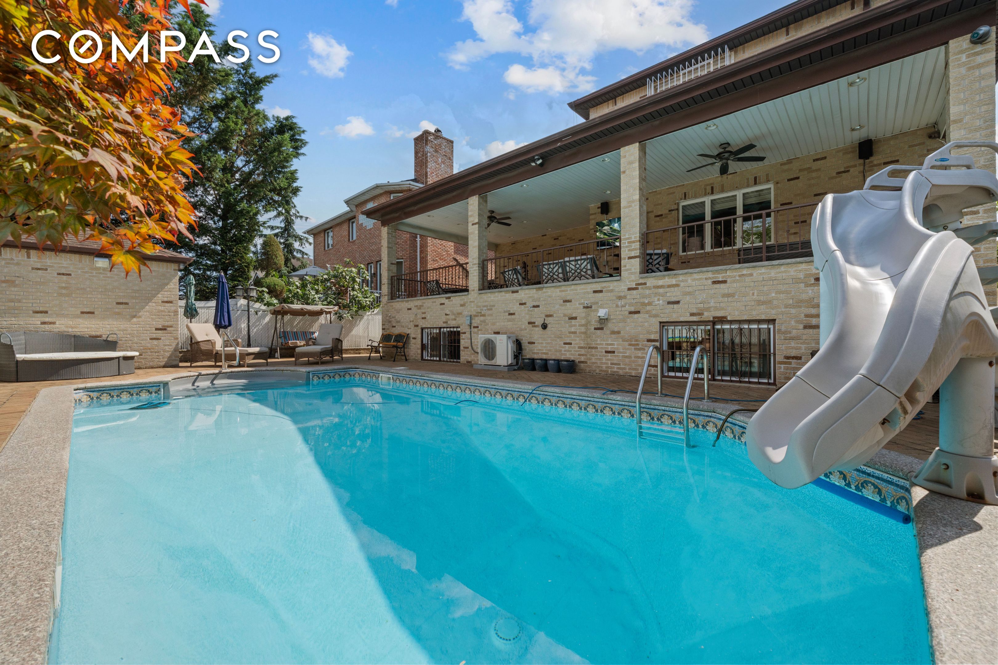2253 E 64th Street
