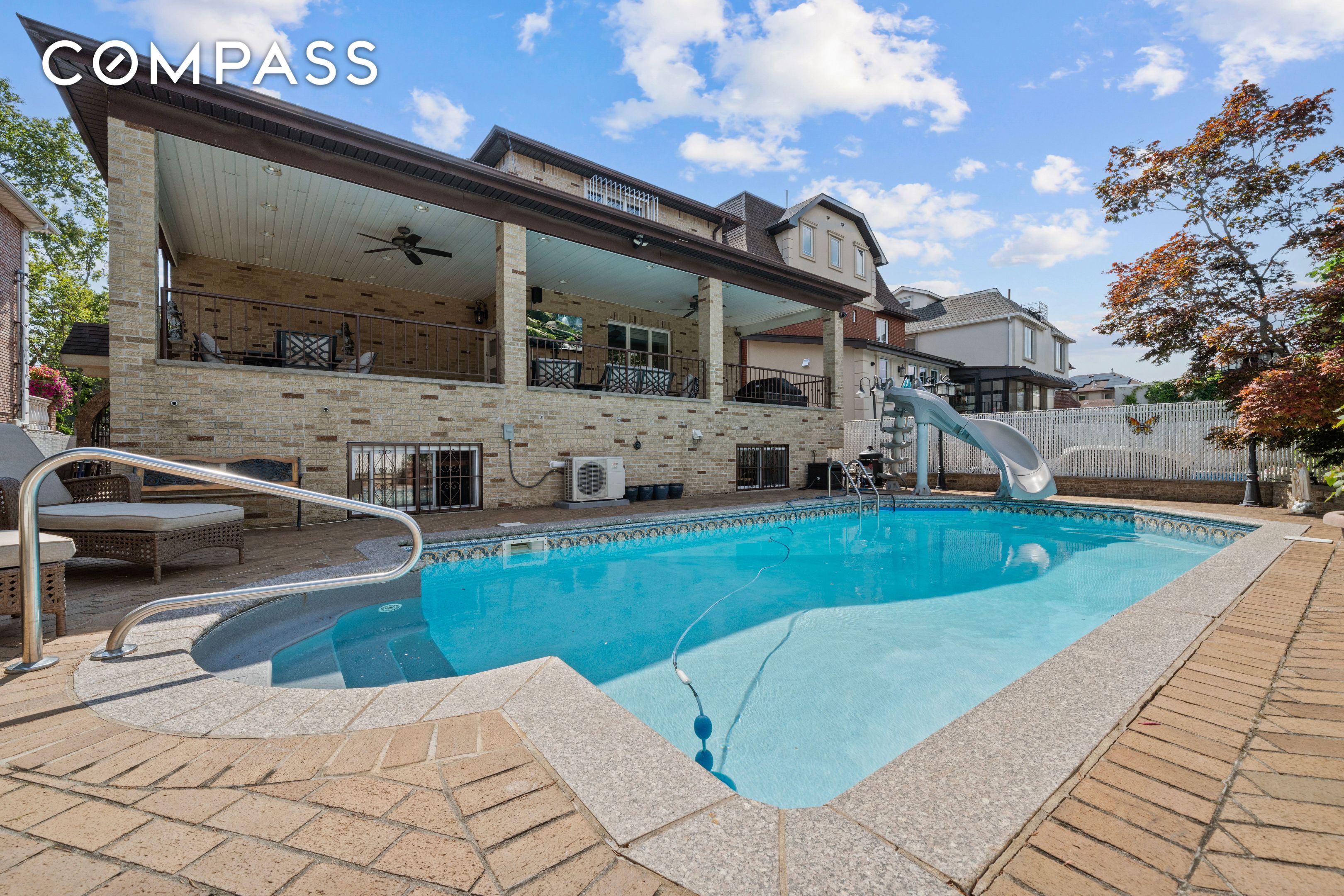 2253 E 64th Street