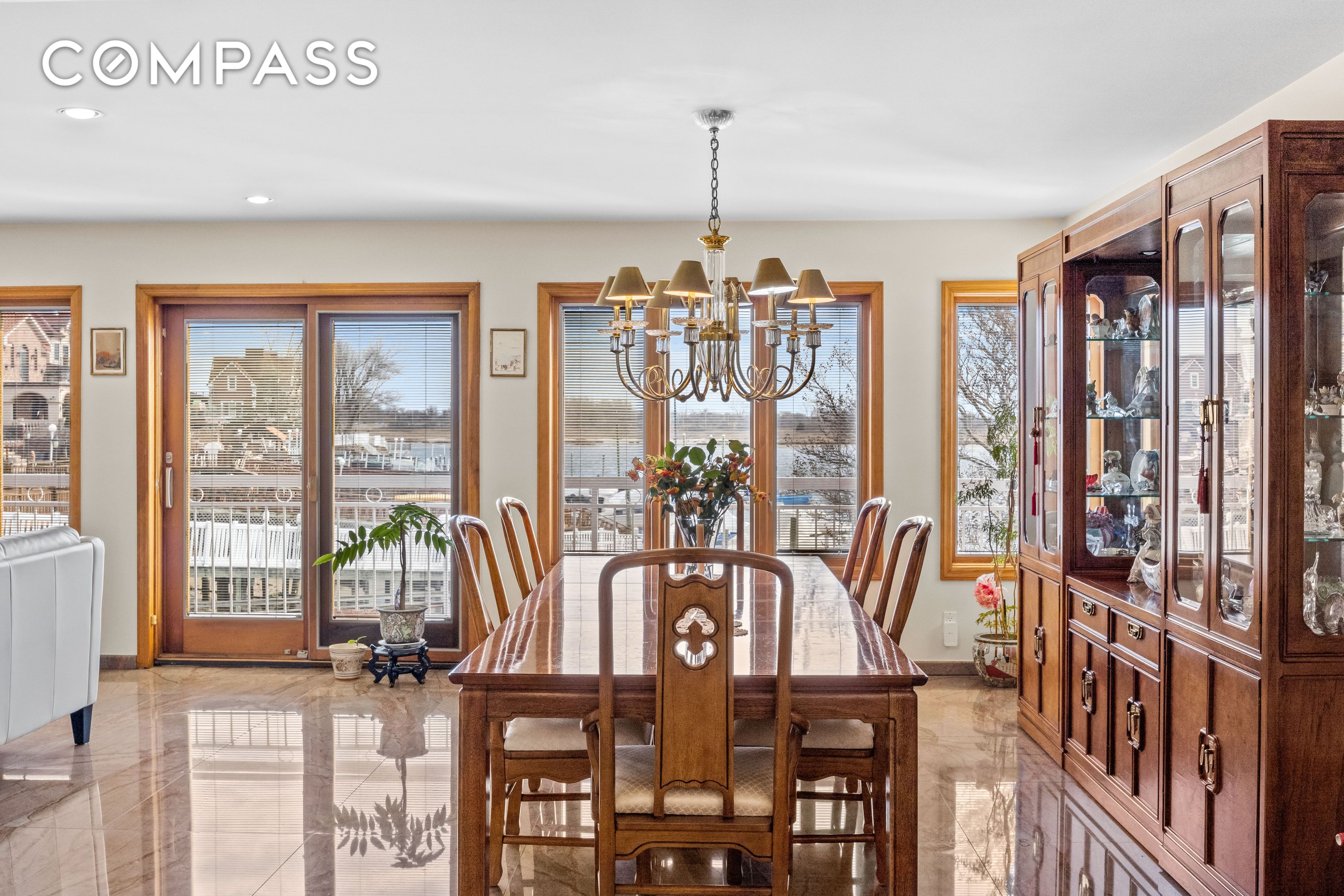 303 Whitman Drive
