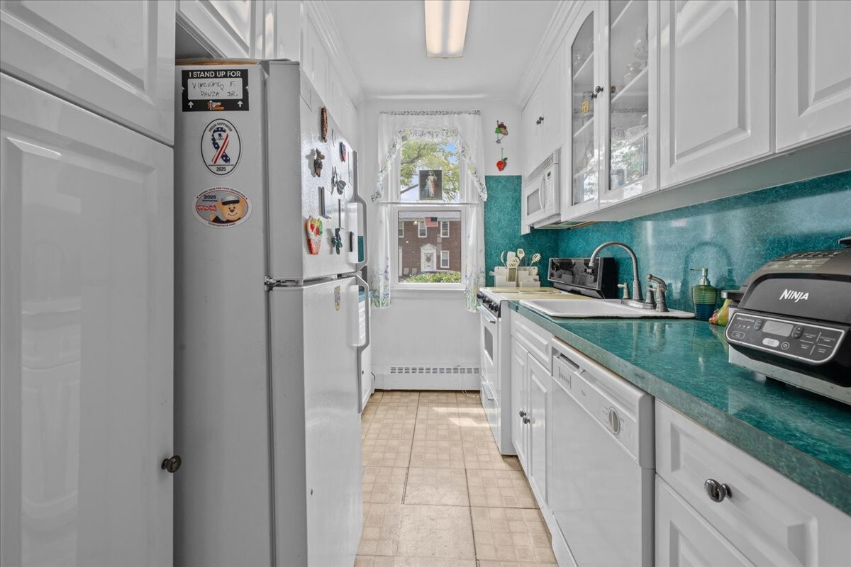 2017 E 57TH Street 111D