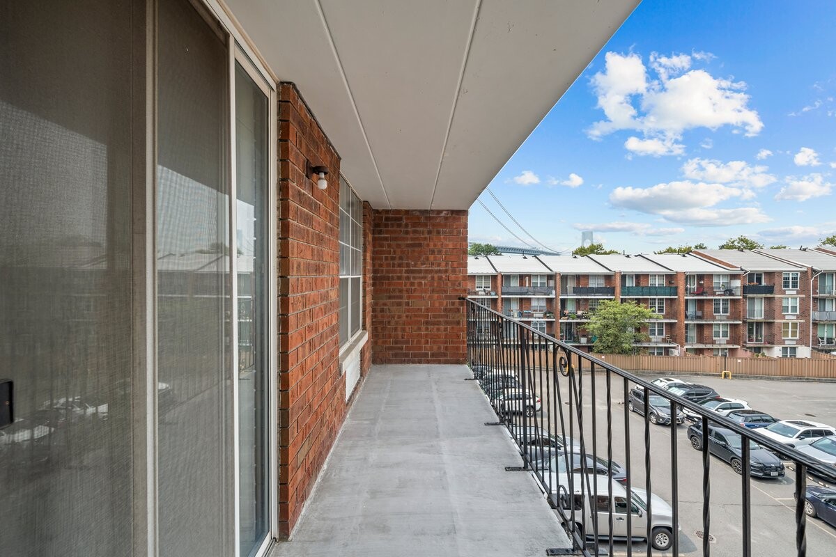 10106 4TH Avenue 26E