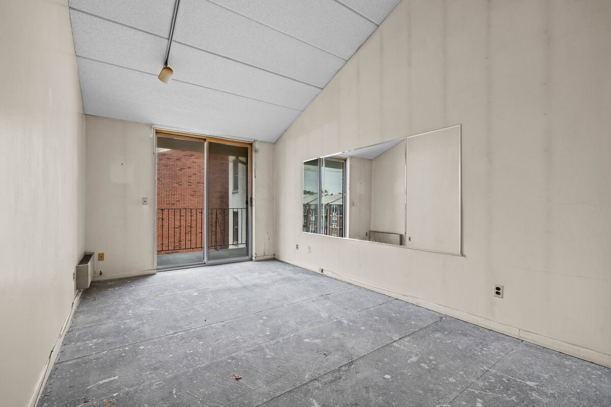 10106 4TH Avenue 26E