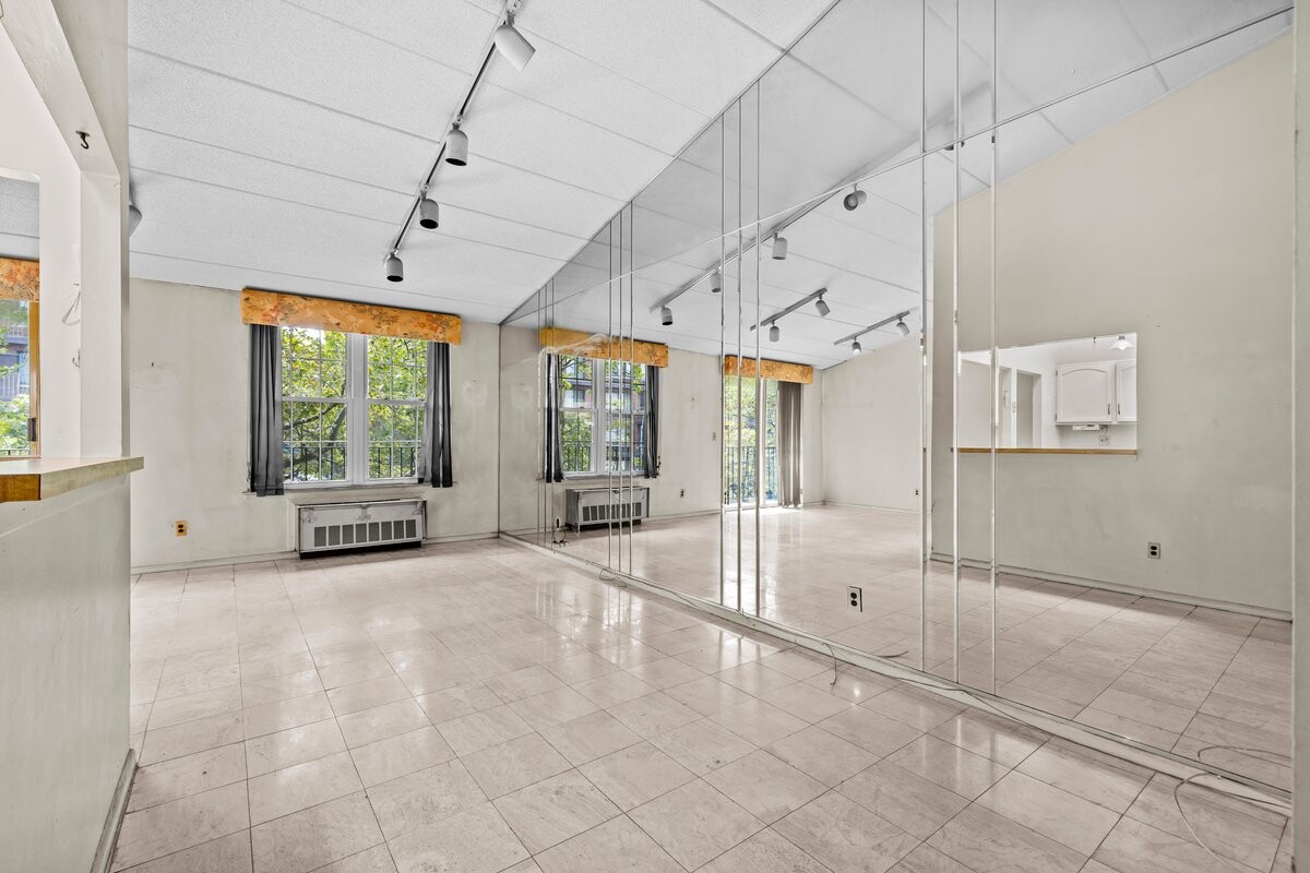 10106 4TH Avenue 26E