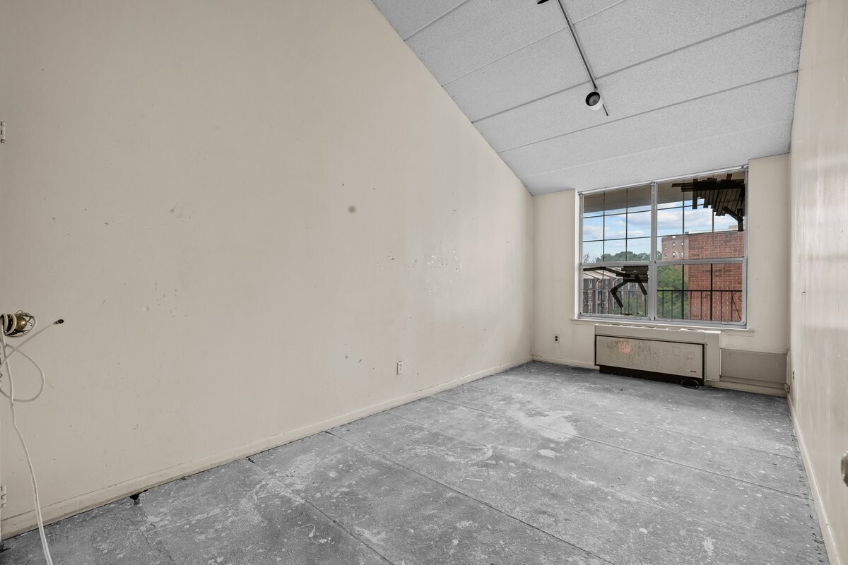 10106 4TH Avenue 26E