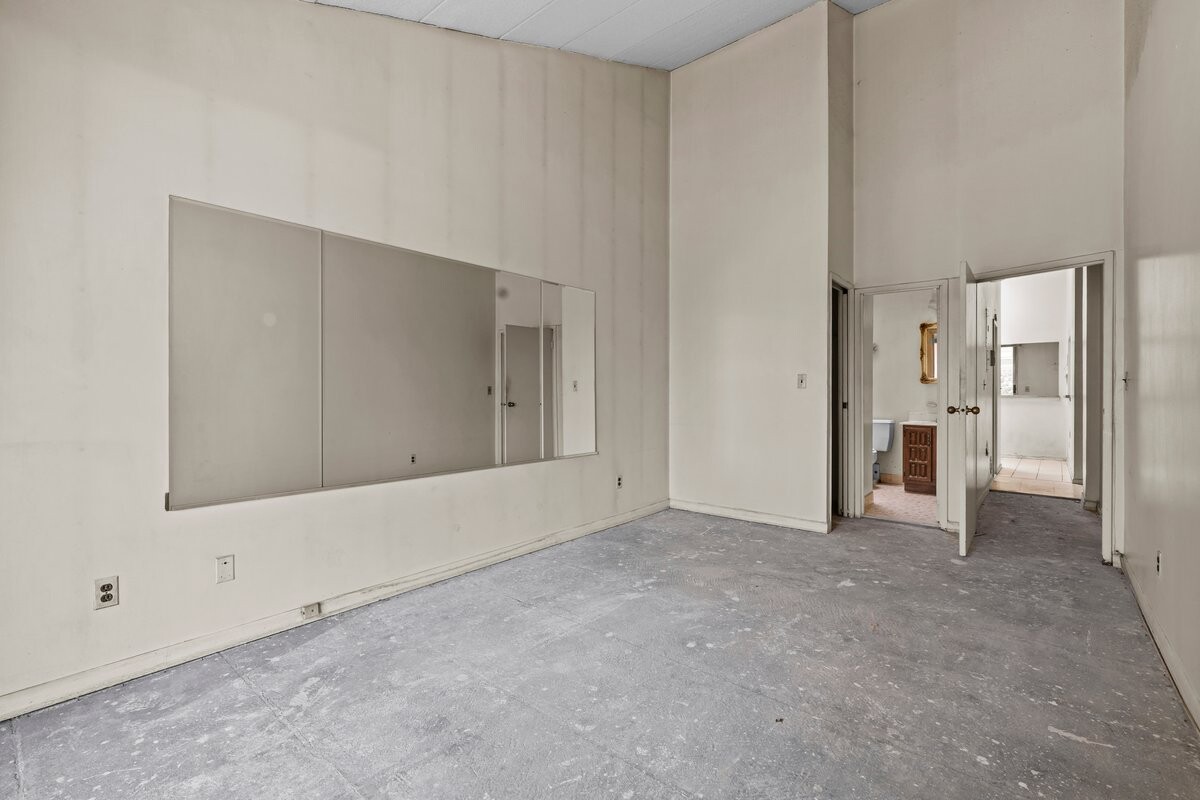 10106 4TH Avenue 26E