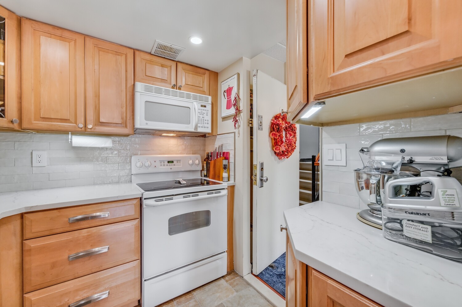 9977 SHORE Road 11D
