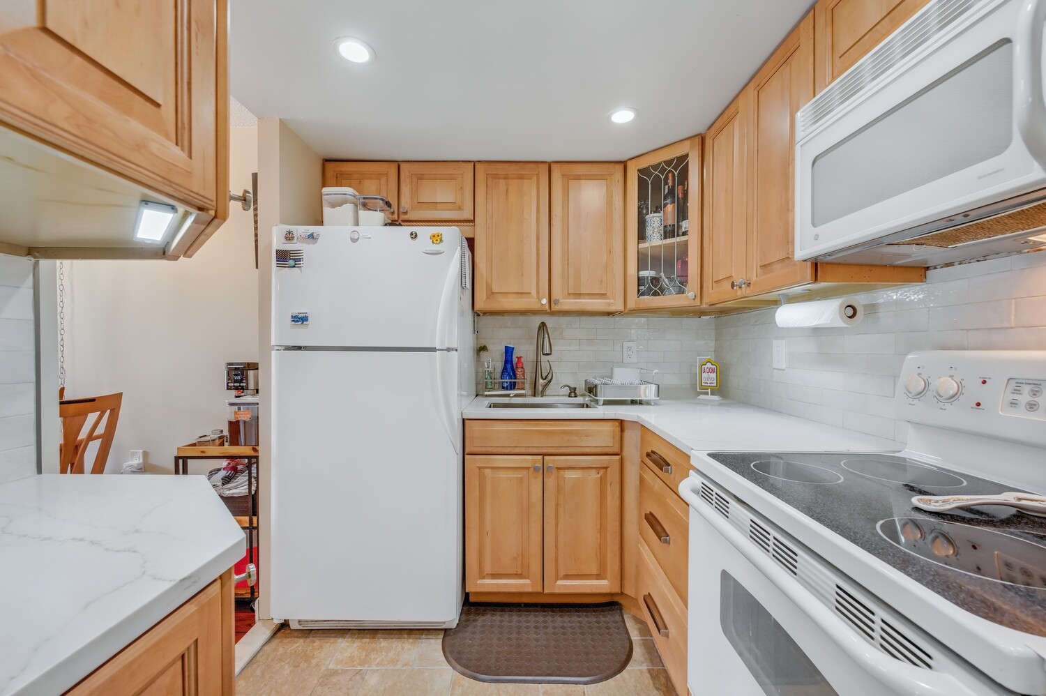 9977 SHORE Road 11D