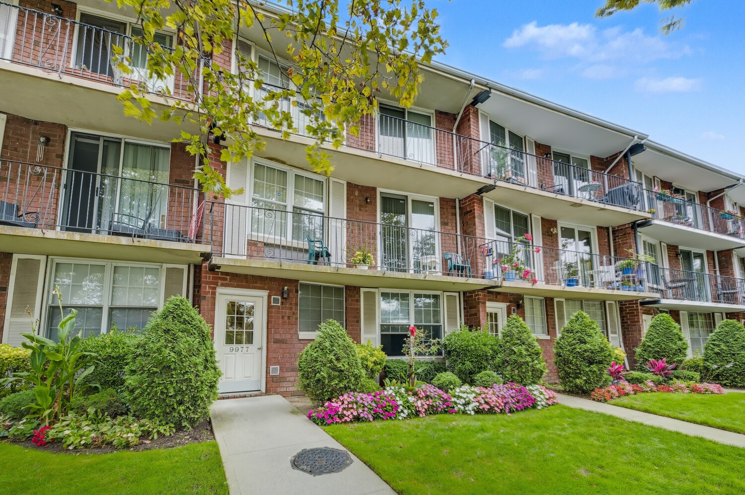 9977 SHORE Road 11D