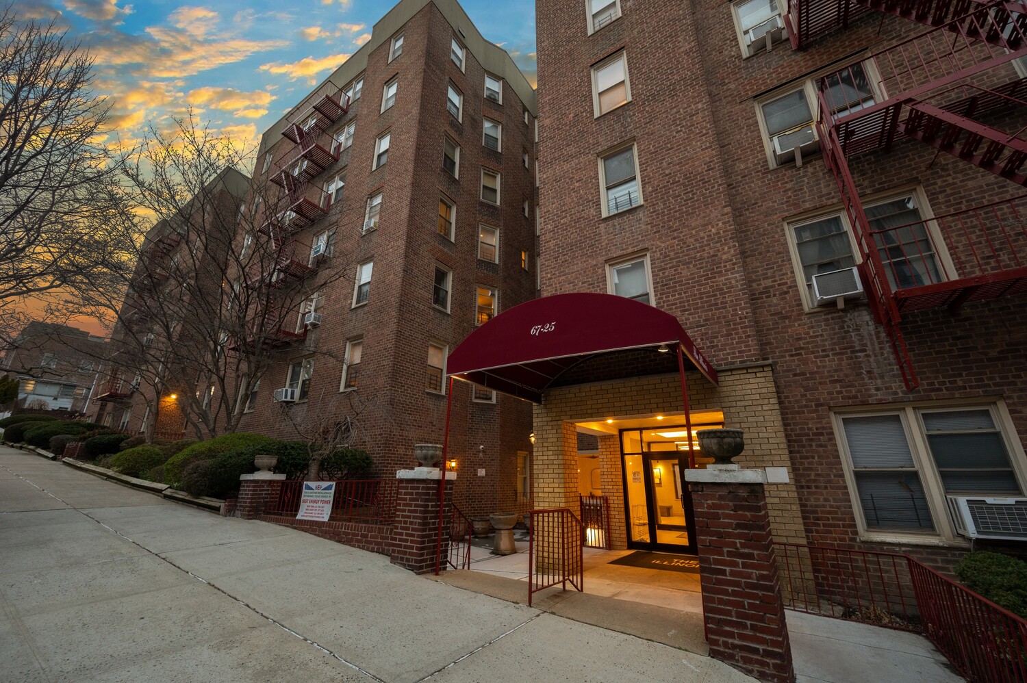 67-25 CLYDE Street 7H