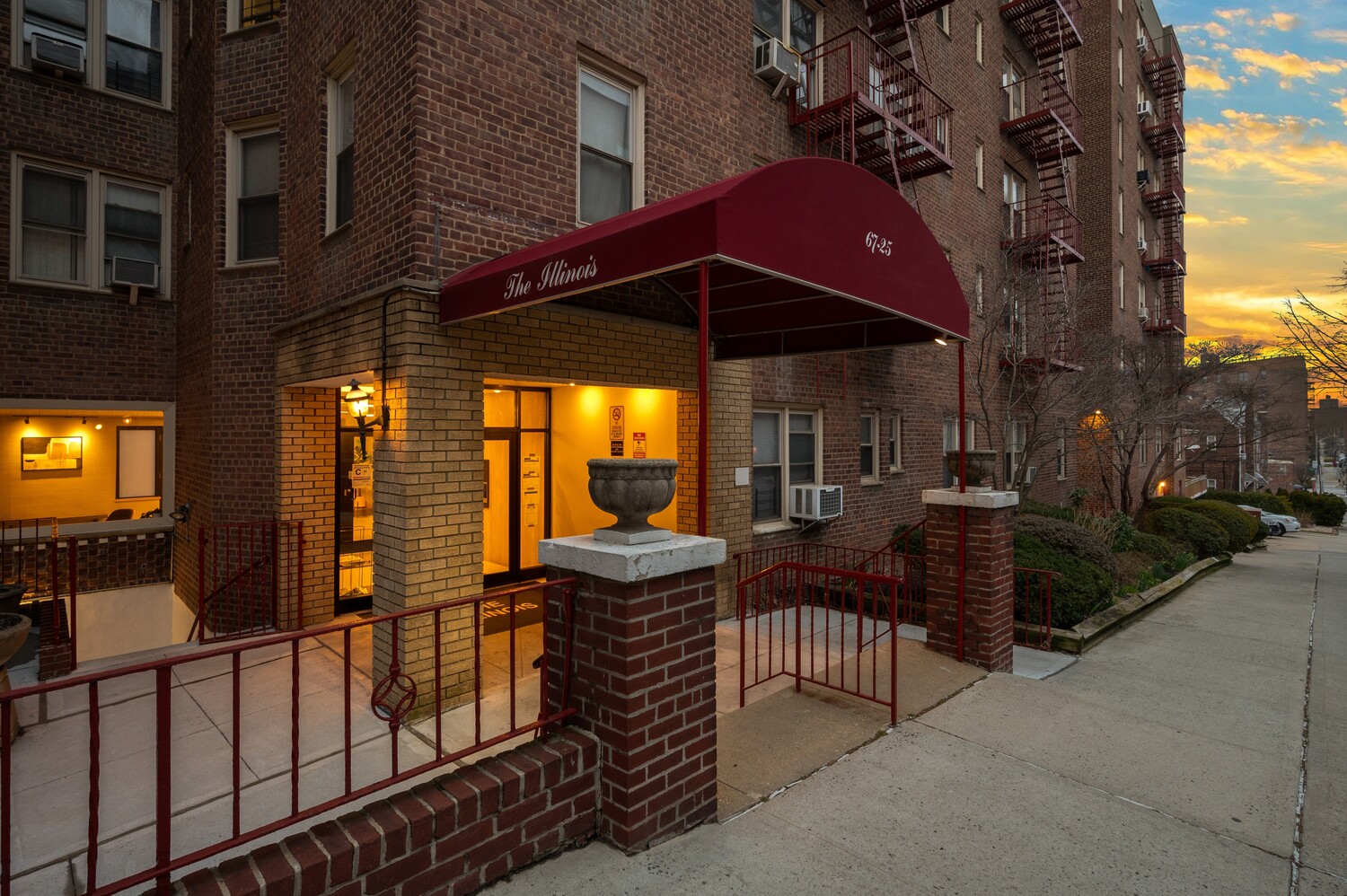 67-25 CLYDE Street 7H