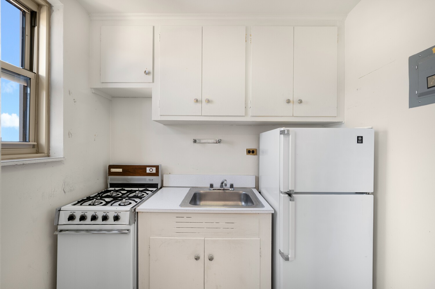 67-25 CLYDE Street 7H