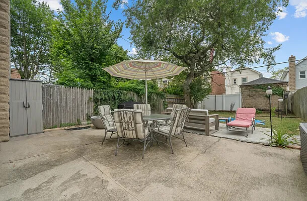 1927 BATCHELDER Street