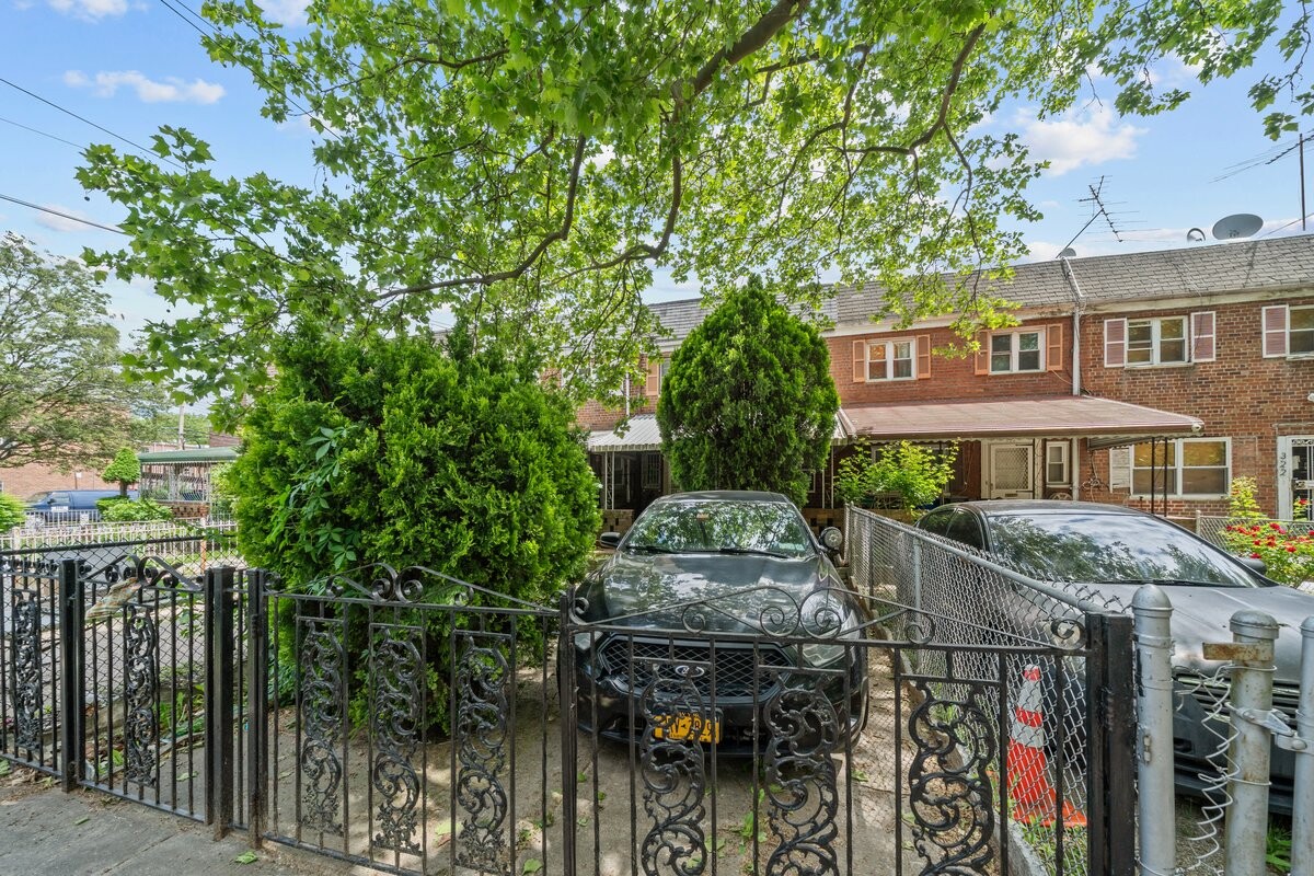 328 WORTMAN Avenue HSE