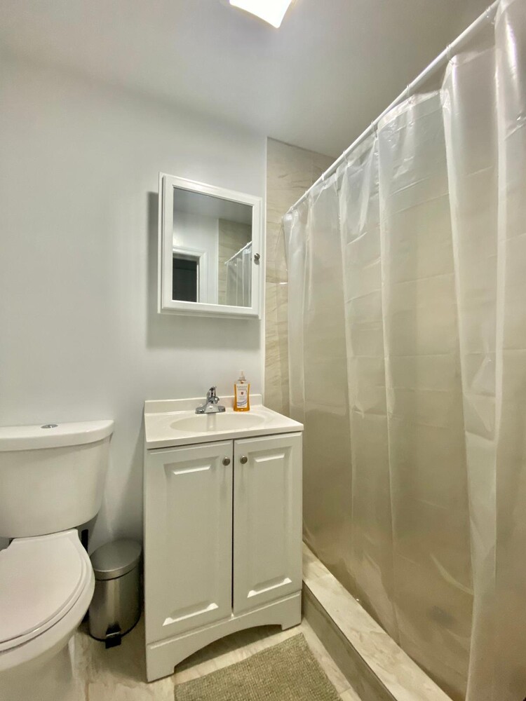 1179 JEFFERSON Avenue