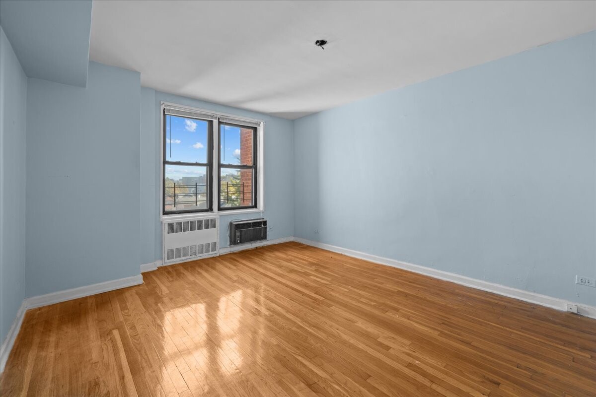 1770 E 14TH Street 5G