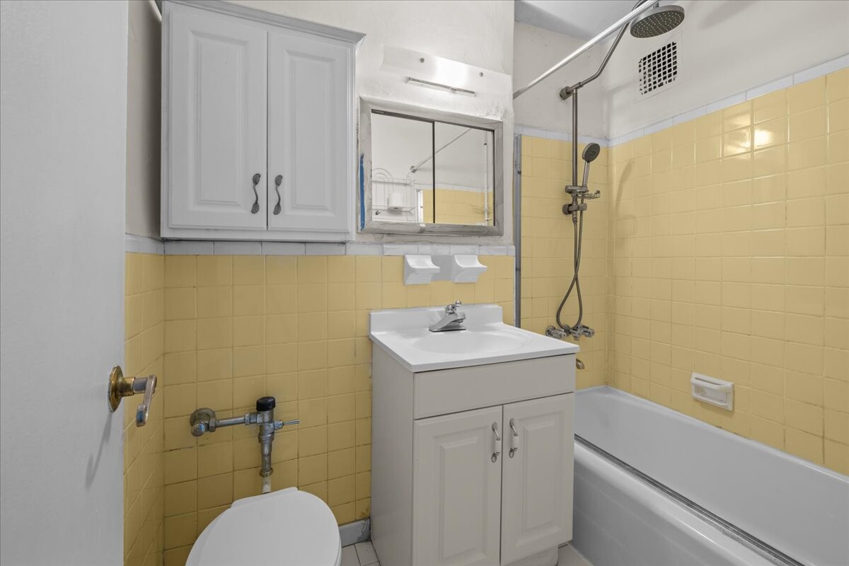 1770 E 14TH Street 5G