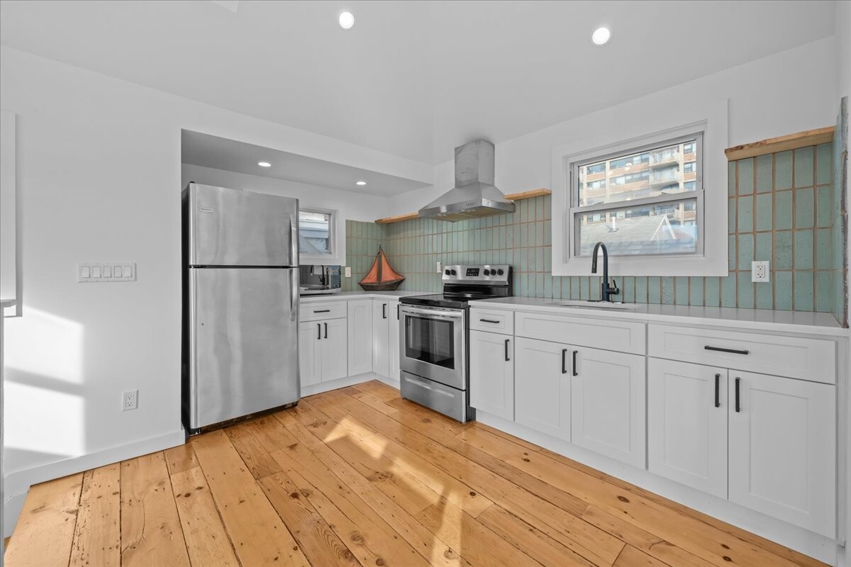 318A BEACH 101ST Street