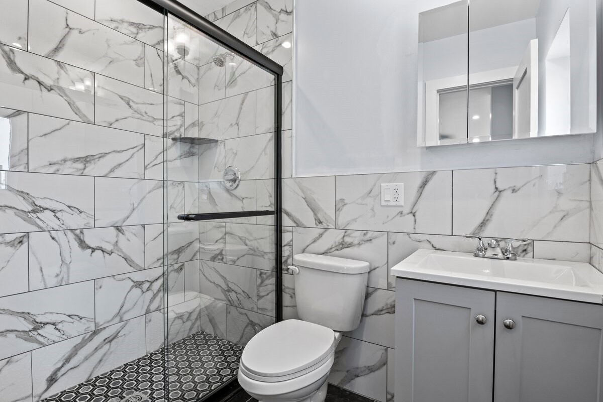 234 NORWOOD Avenue 3B