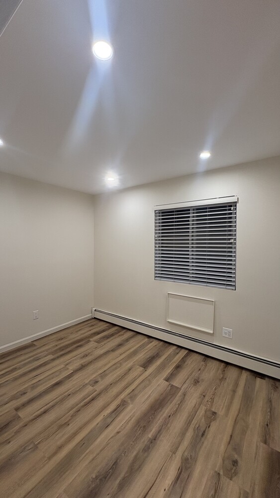 178 BEACH 98TH Street 3