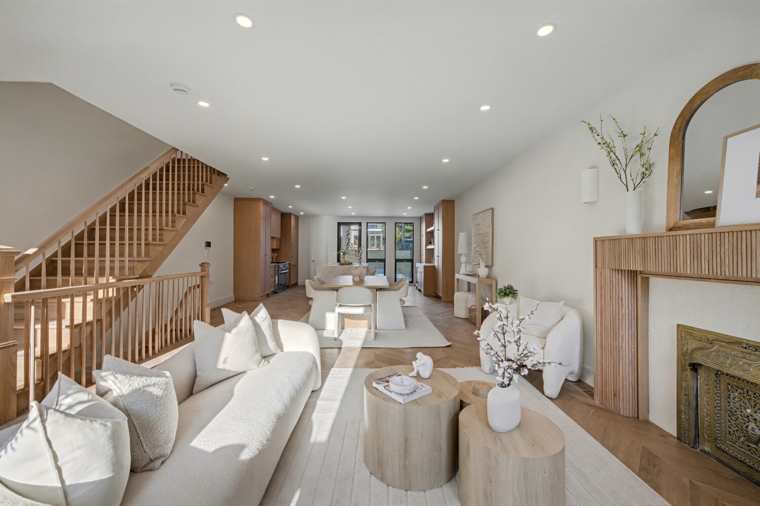 277 18TH Street