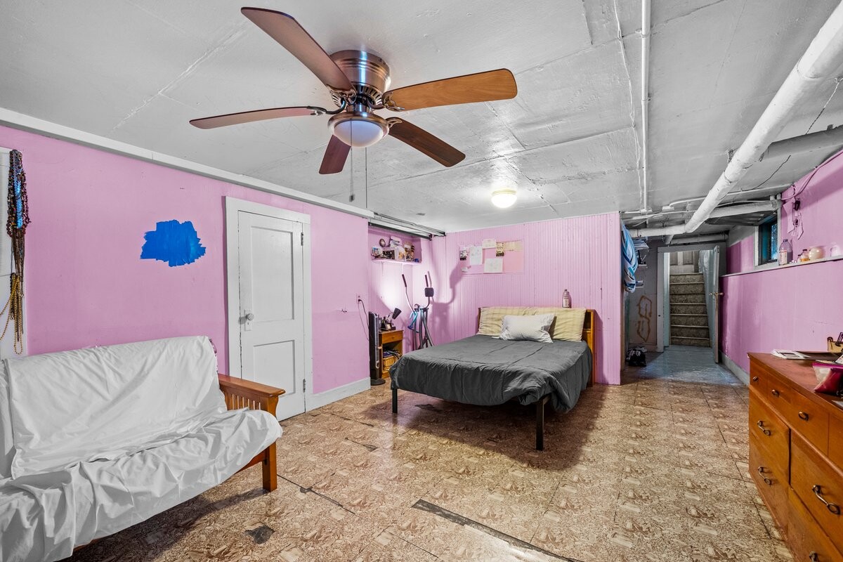 2143 SCHENECTADY Avenue