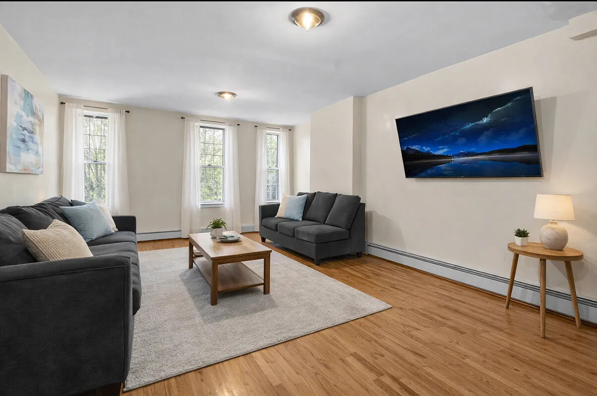 10 GUNTHER Place