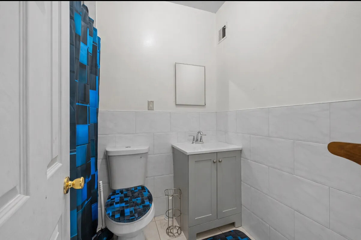 10 GUNTHER Place