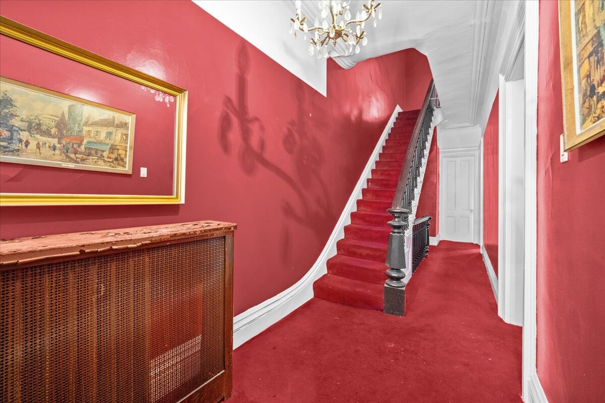 54 BERKELEY Place