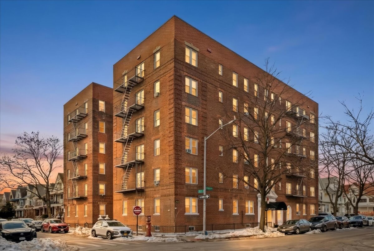 414 ALBEMARLE Road 5A