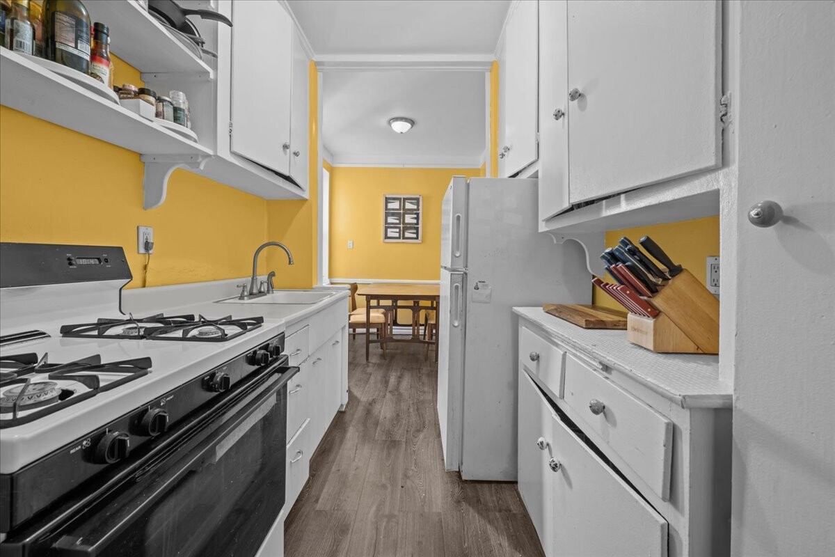 414 ALBEMARLE Road 5A