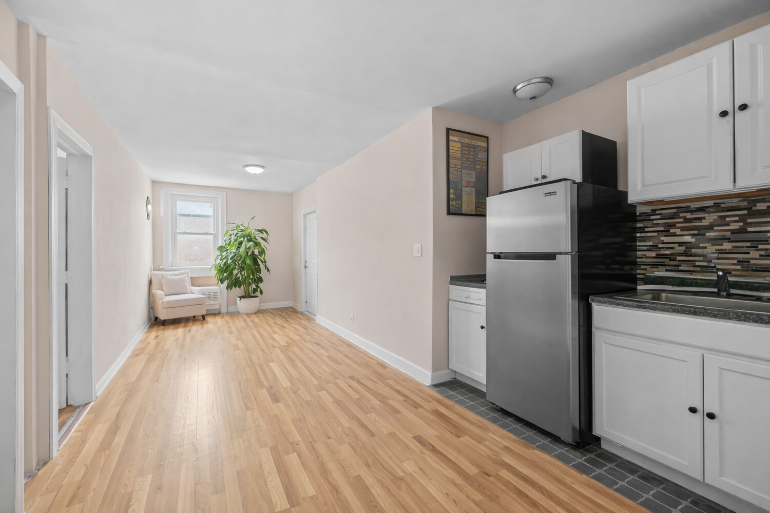 287 23RD Street