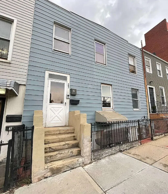 287 23RD Street