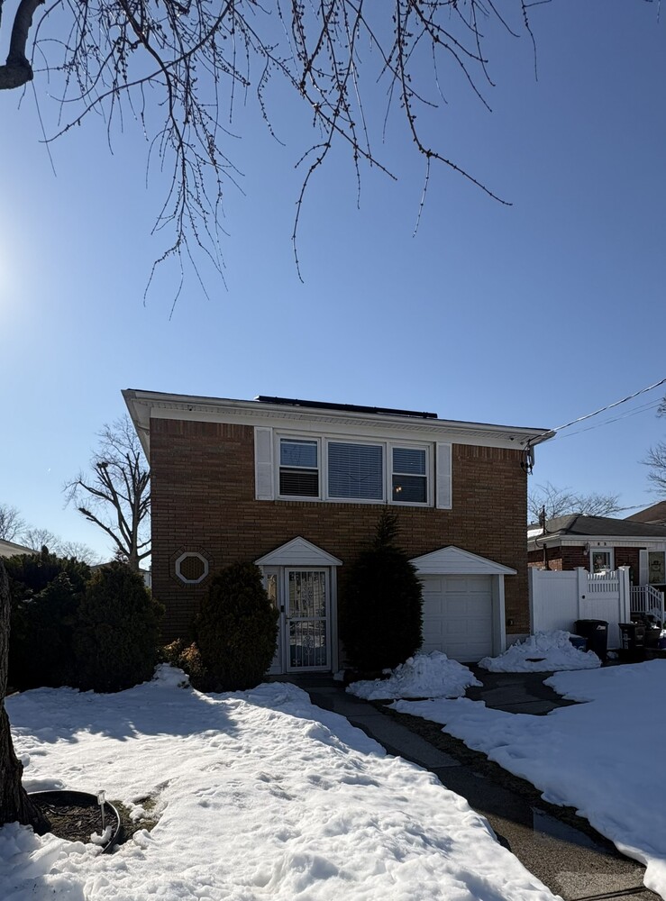 86 NOTRE DAME Avenue 1