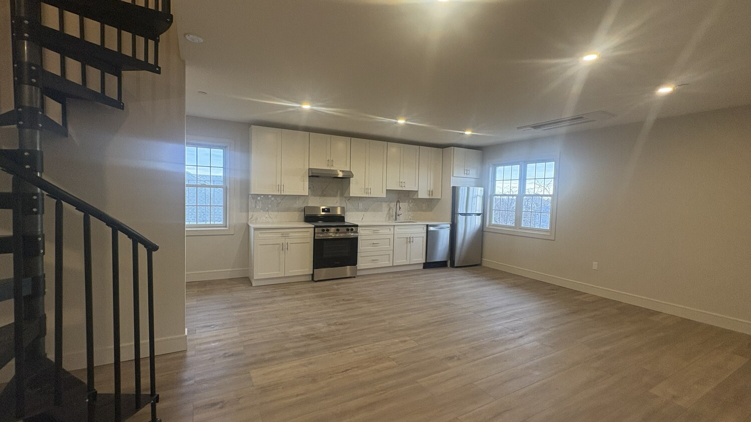 512 BEACH 130TH Street 3A