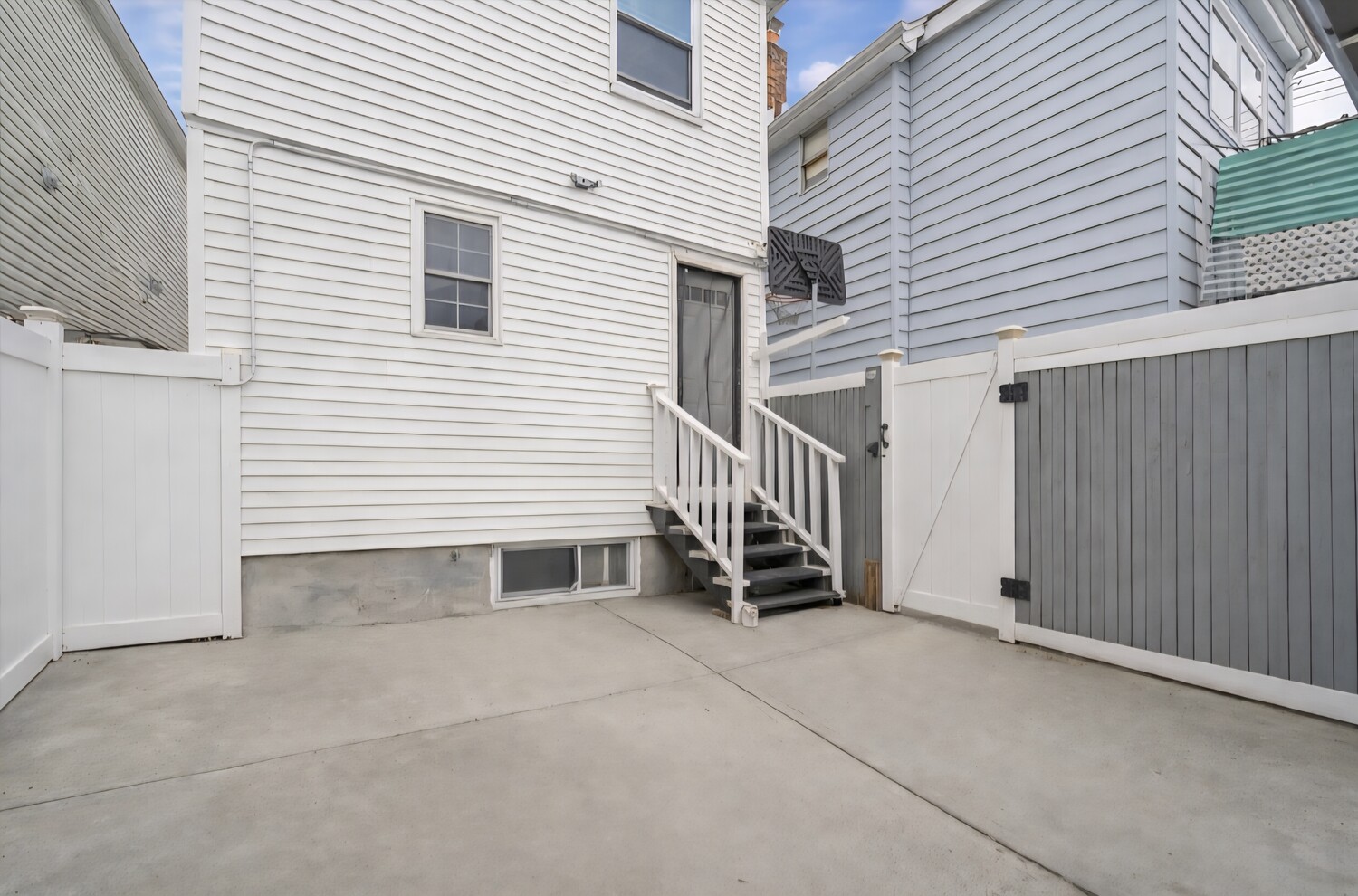 122-18 115TH Avenue