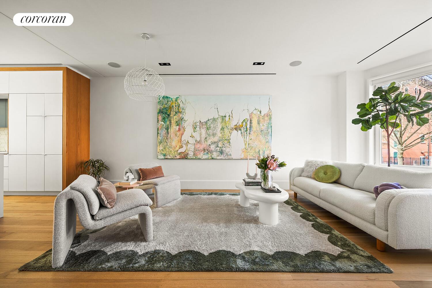 370 8TH Street