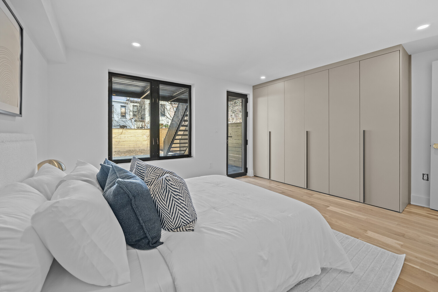 363A 12TH Street