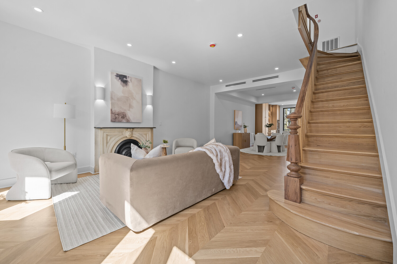 363A 12TH Street