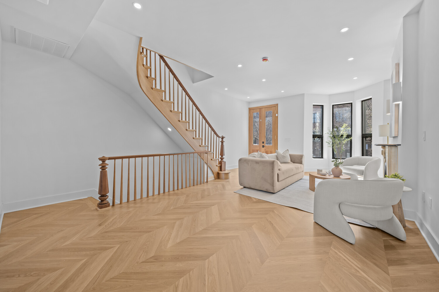 363A 12TH Street