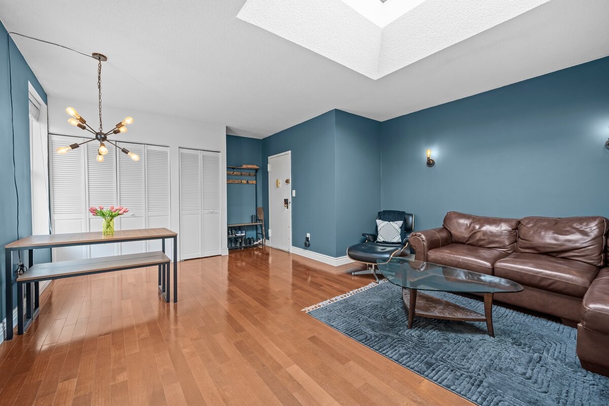 10104 4TH Avenue 4D