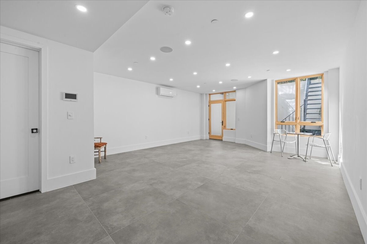 1346 PACIFIC Street 1A