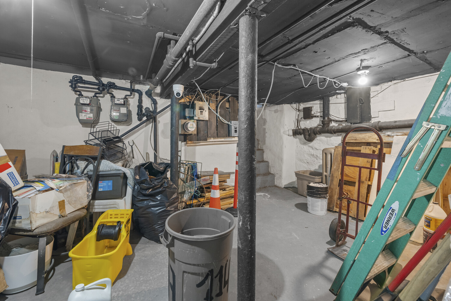 1147 E 92ND Street