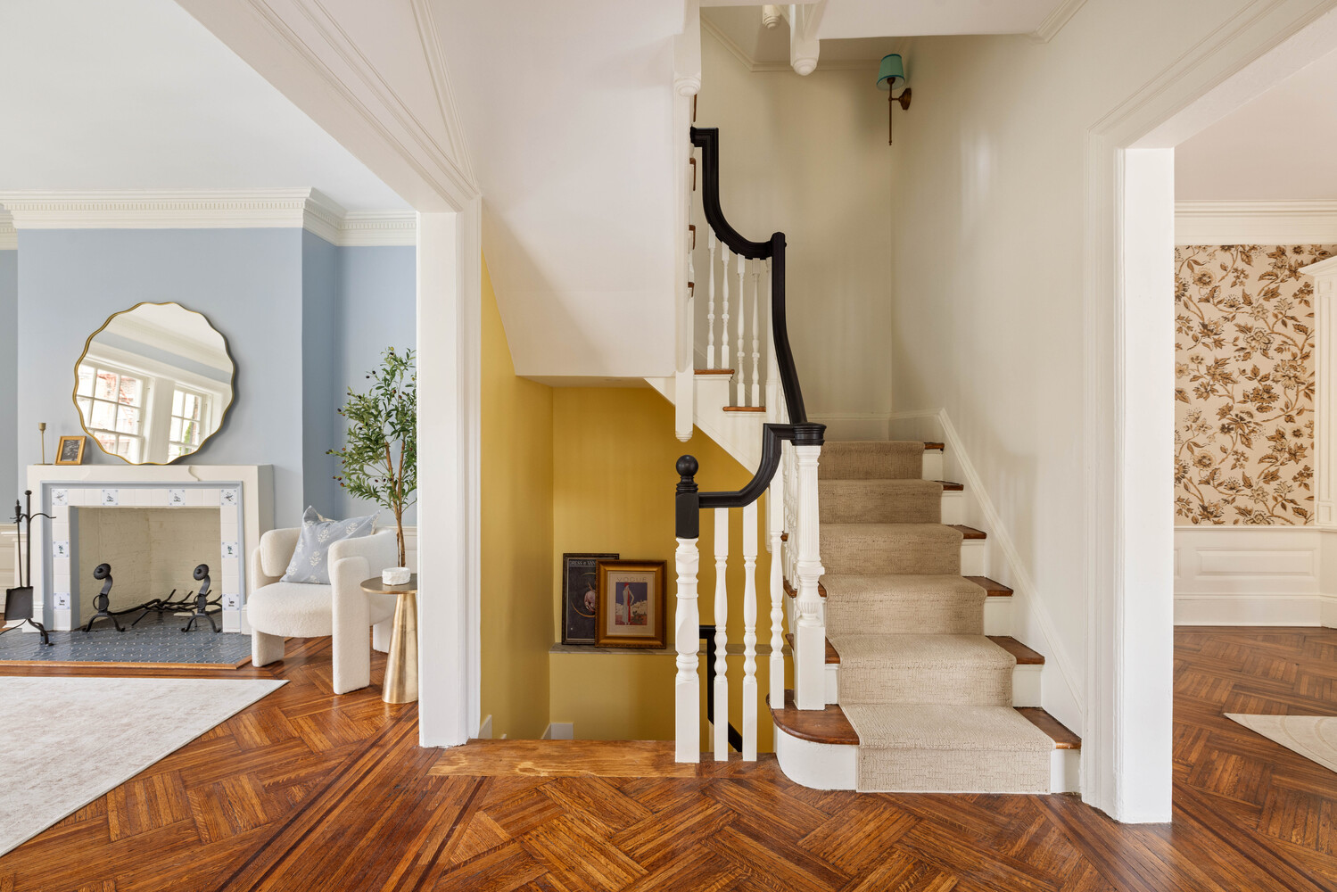 2102 ALBEMARLE Terrace