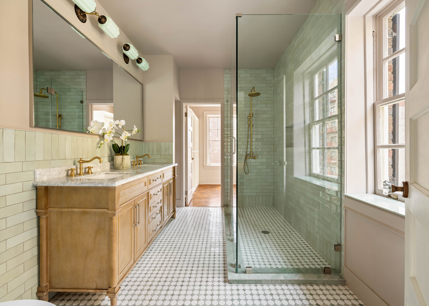 2102 ALBEMARLE Terrace