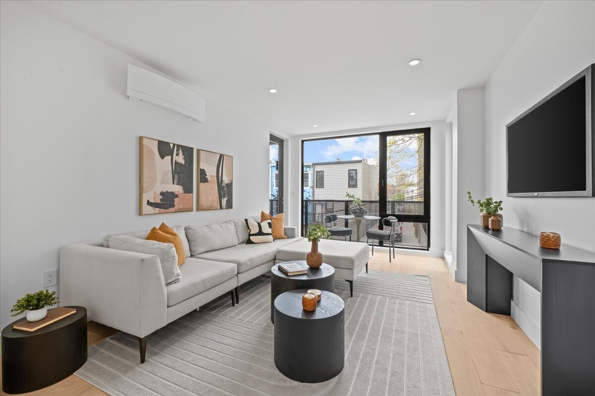 107 SCHAEFER Street 2B
