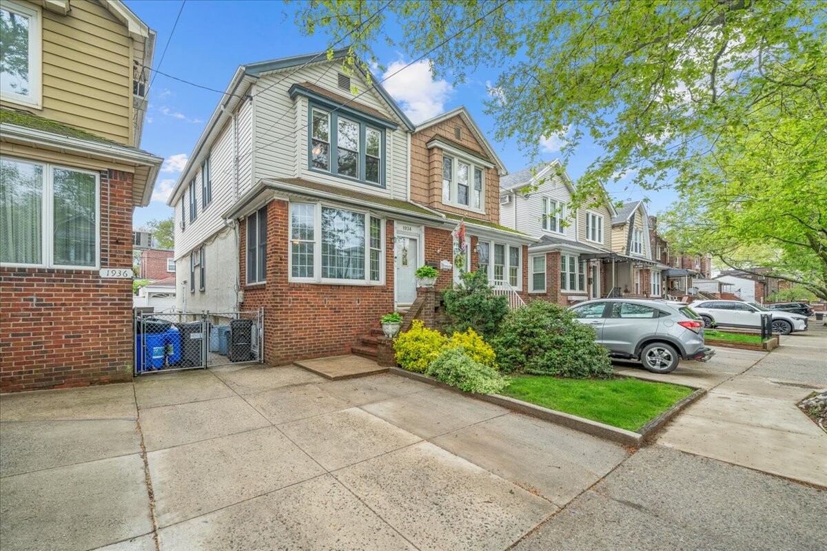 1934 RYDER Street