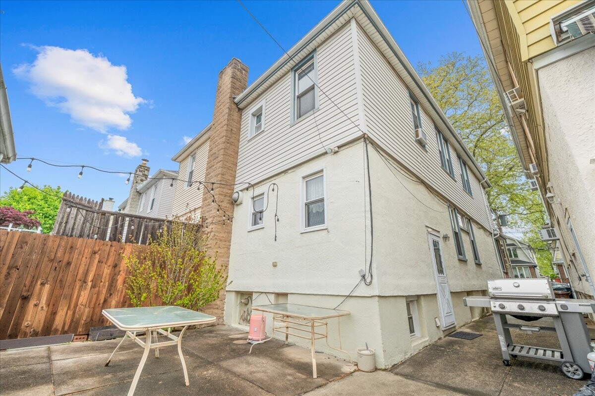 1934 RYDER Street