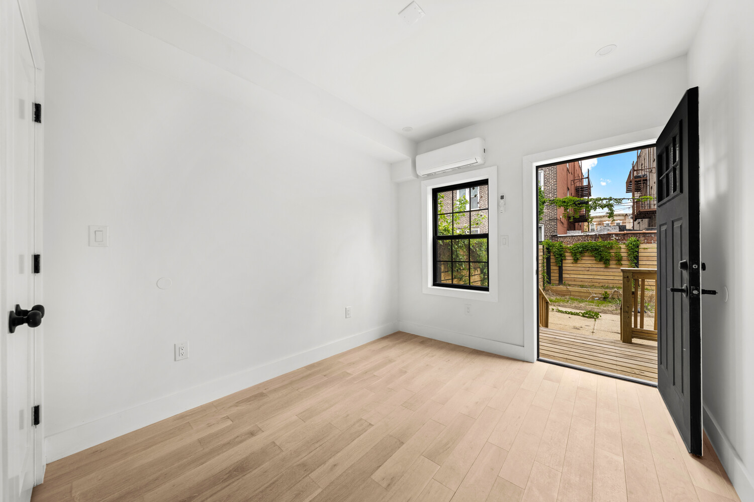 355 E 51ST Street