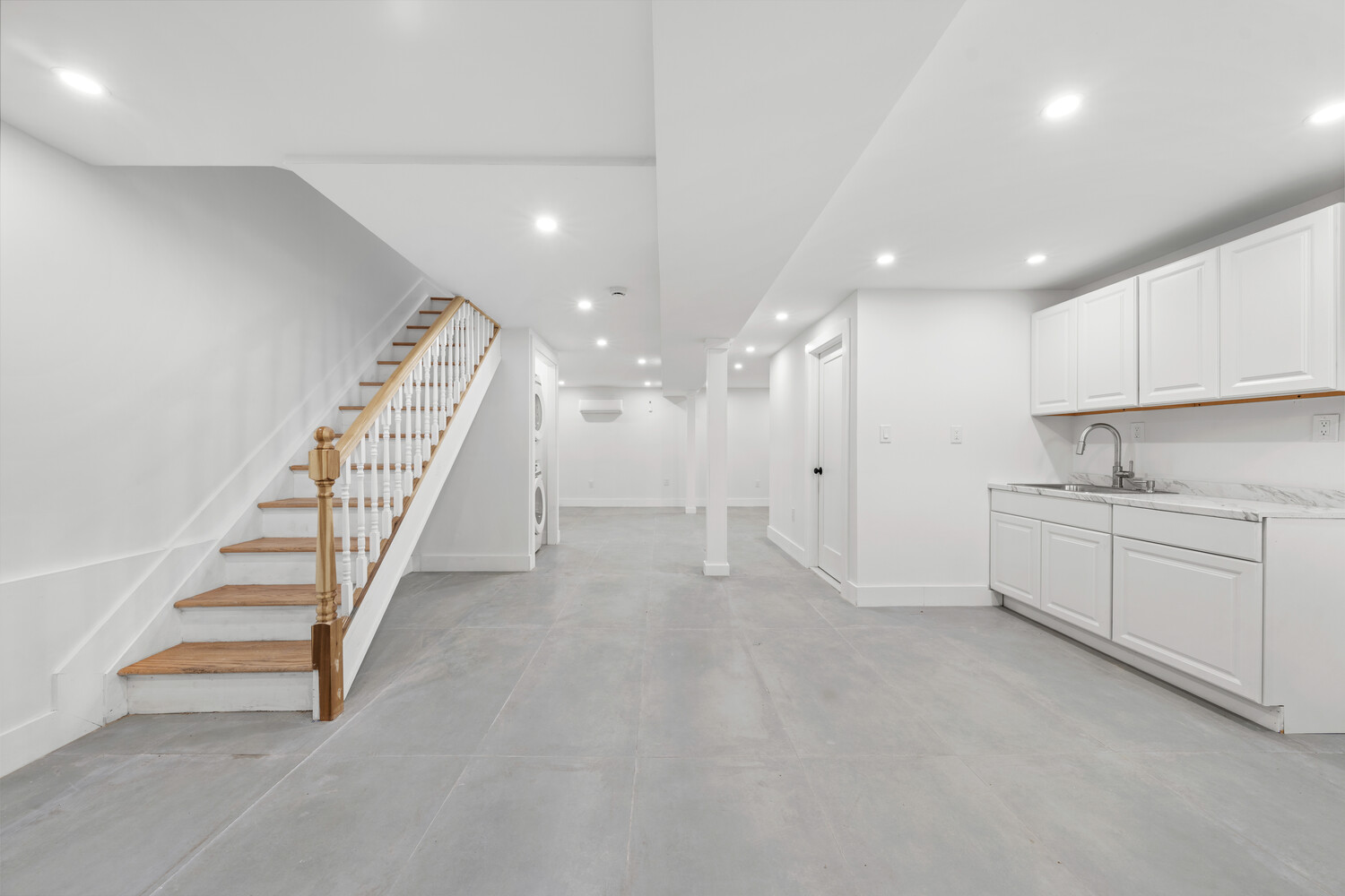 355 E 51ST Street